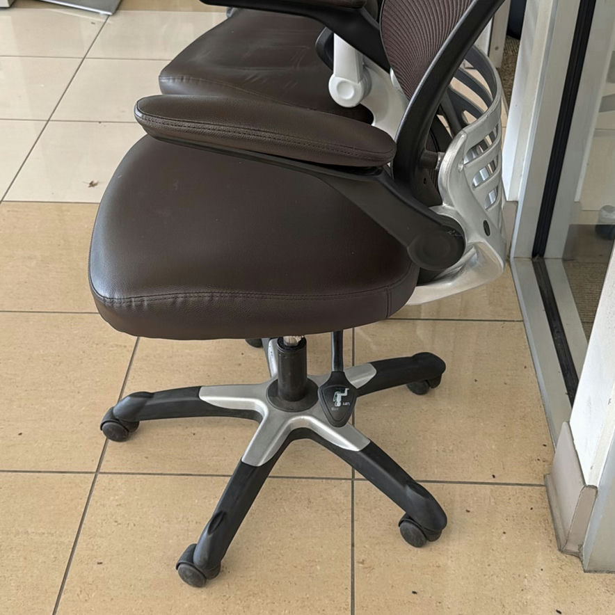Modway and Mesh Rolling Office Chairs - image 2 of 5