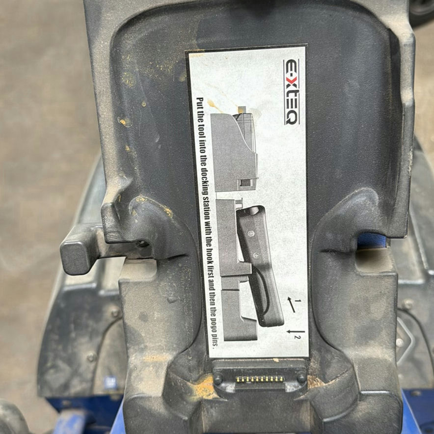 GM Dealer Equipment Battery Diagnostic and Charge Station EL-52800 - image 7 of 8