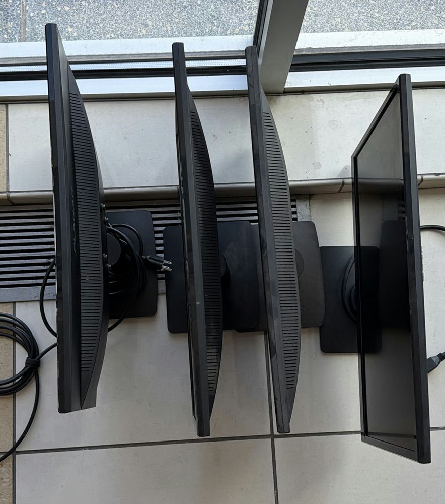 Planar PLL2250MW Monitors - image 4 of 5