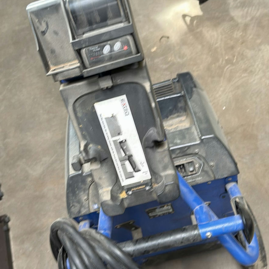 GM Dealer Equipment Battery Diagnostic and Charge Station EL-52800 - image 5 of 8