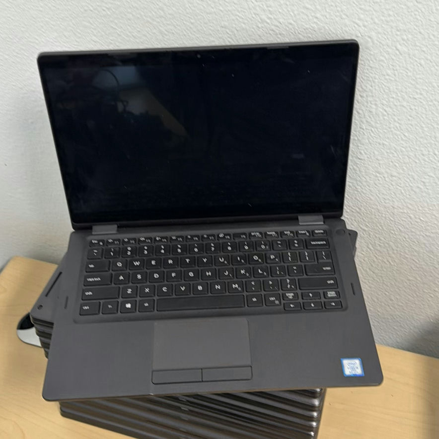 Dell Latitude 5300 2-in-1 Laptops - image 4 of 6