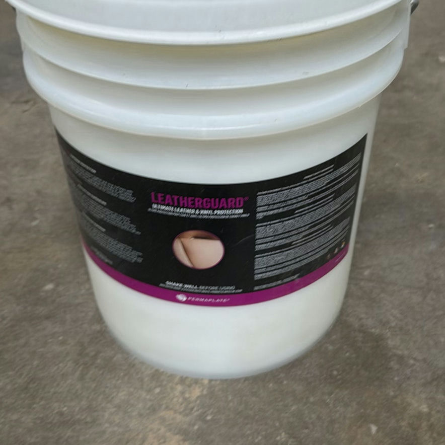 Permaplate Leatherguard Leather and Vinyl Protection Bucket - image 2 of 4