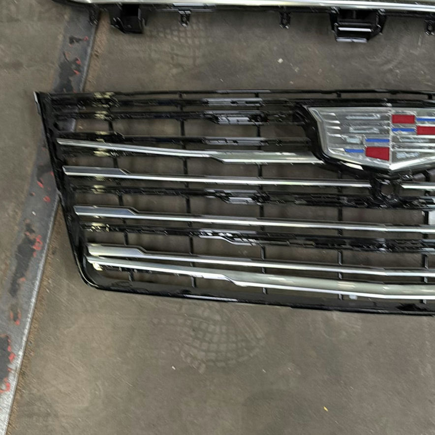 GMC and Cadillac Front Grilles - image 7 of 7