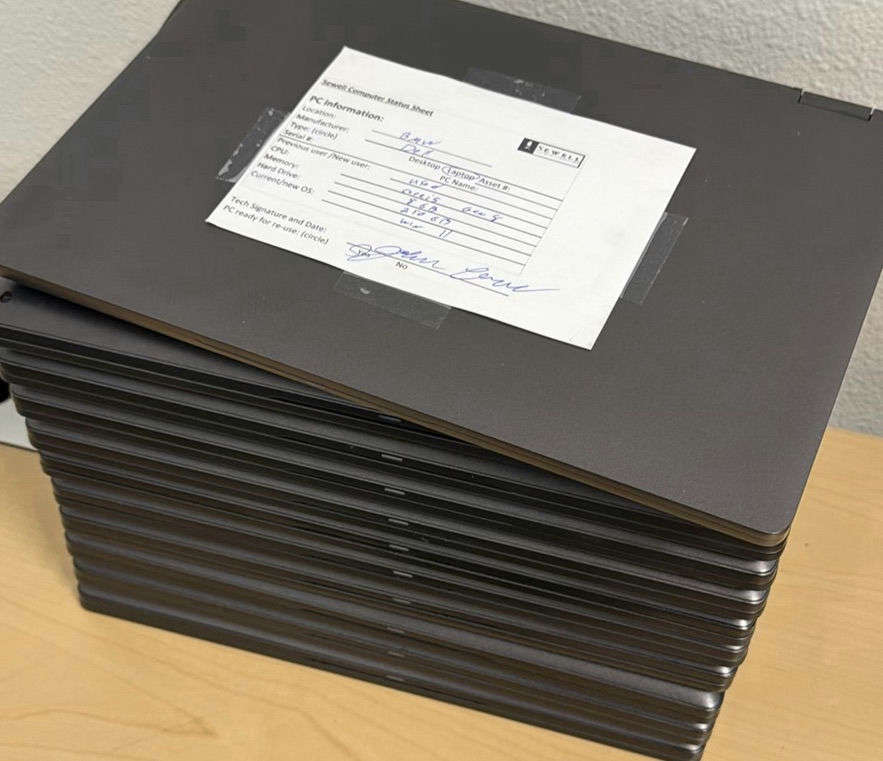Dell Latitude 5300 2-in-1 Laptops - image 1 of 6