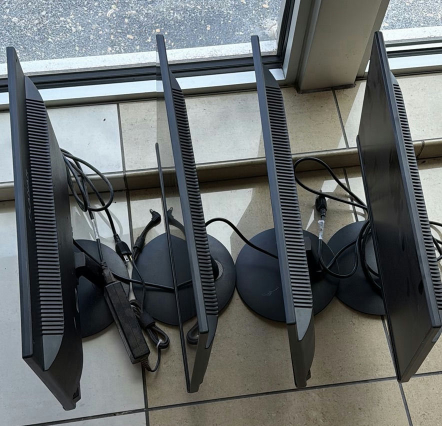 Four Planar PLN2200 LED Monitors - image 4 of 5