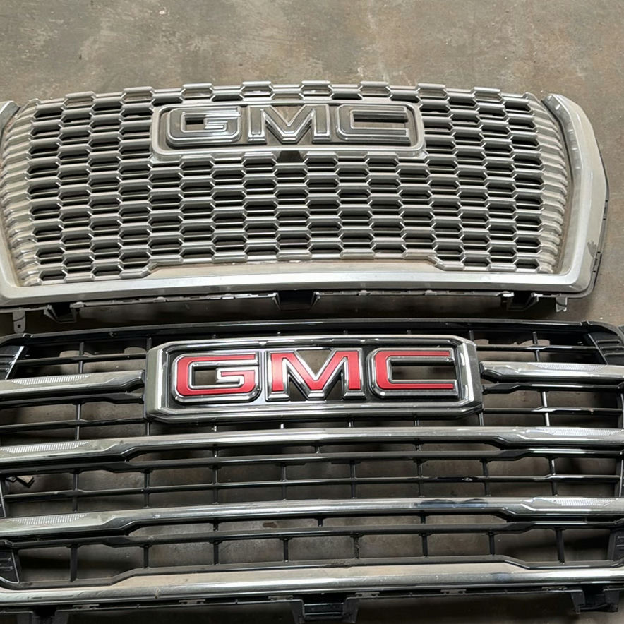 GMC Front Grilles - image 4 of 5