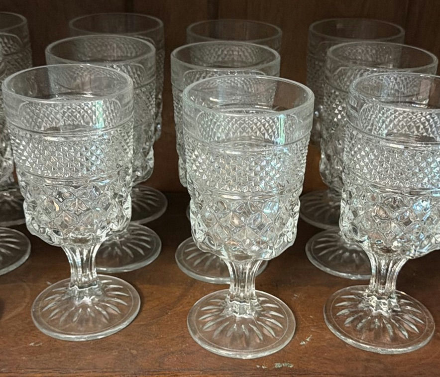 Crystal cut-glass stemware set - image 6 of 9