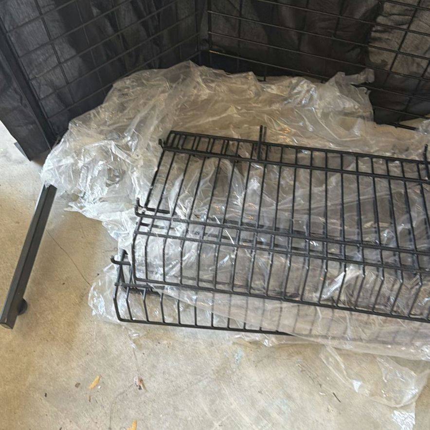 Foldable black metal wire wall for jewelry display with fabric screen - image 4 of 6