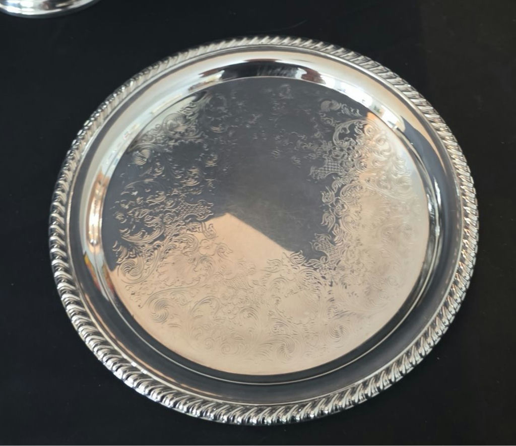 Silver-plated serving ware with glass dishes and hourglass timer - image 4 of 13