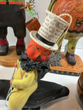Halloween pumpkin and clown figurine collection - thumbnail 5 of 7
