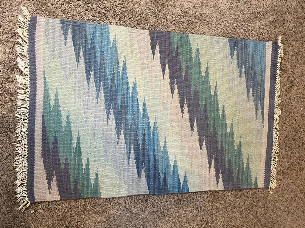Van Klee handmade woven rug - 39" x 25" - image 1 of 3