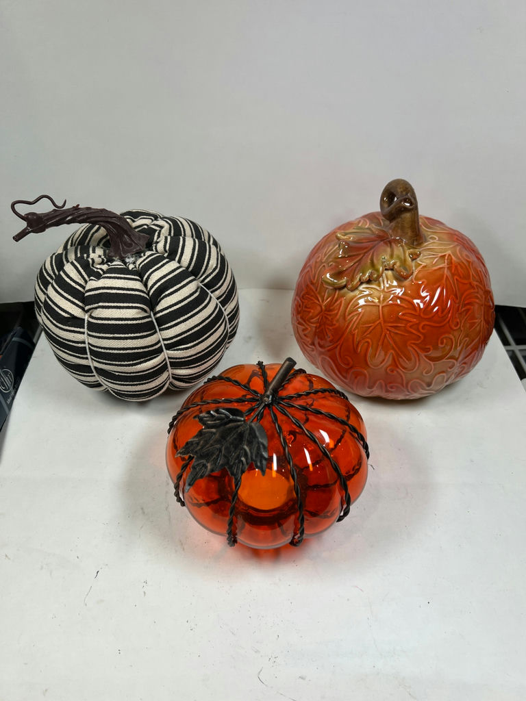Set of three decorative pumpkins - image 1 of 4