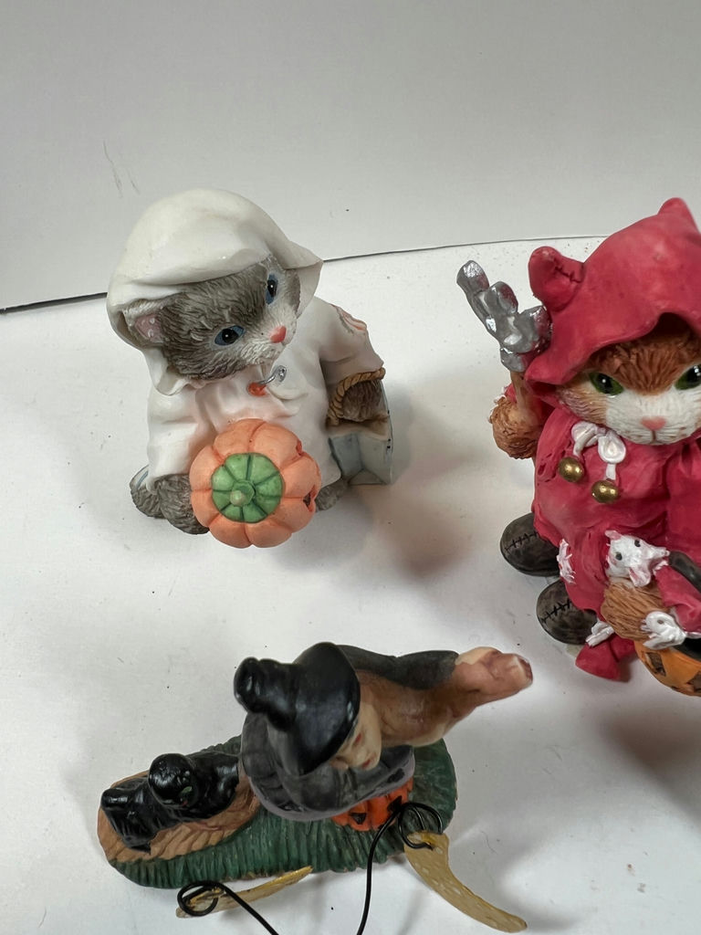 Halloween Figurines and Ornaments (Cats, Pumpkins, Grave Marker) - image 2 of 10