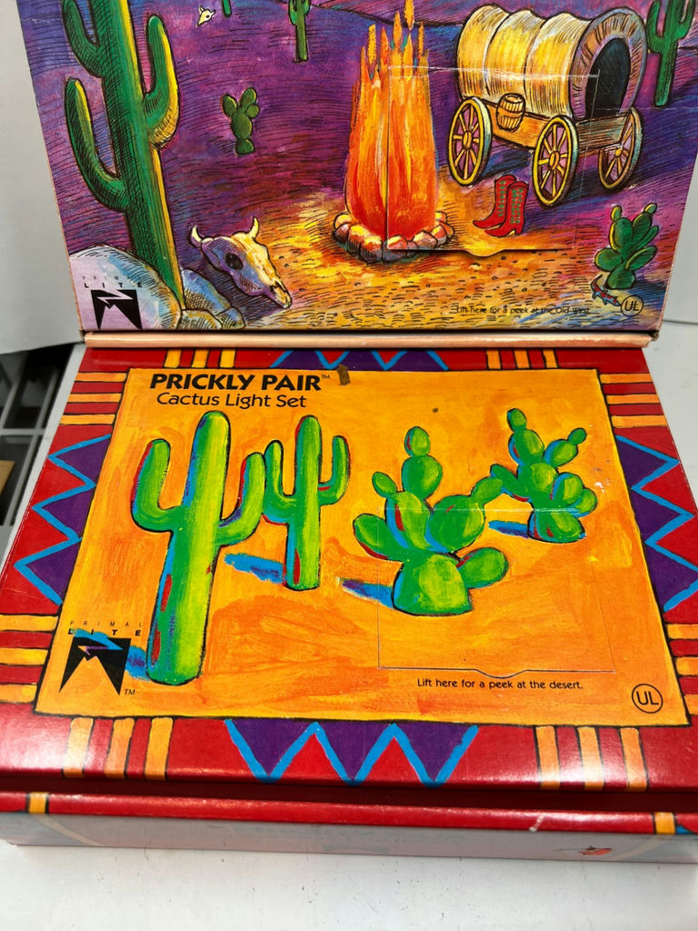 Vintage Desert-Themed Light Sets: Blazin' Trails Cowboy and Prickly Pair Cactus - image 3 of 7