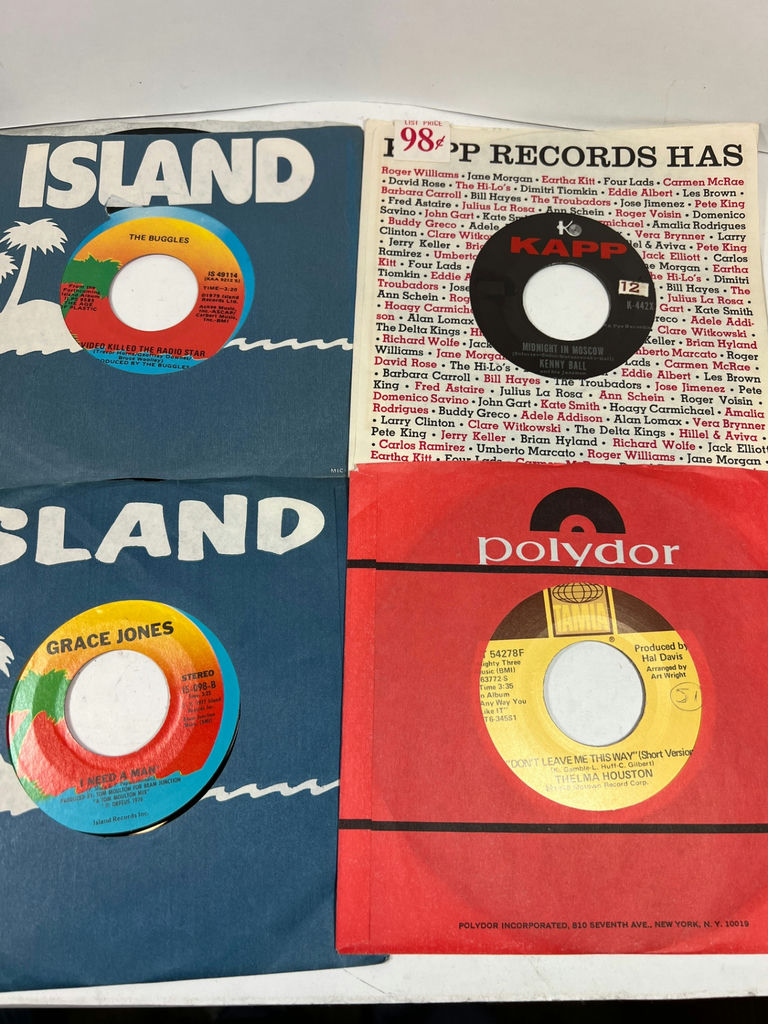 Collection of 40 vintage vinyl 45's records and sleeves - image 4 of 12