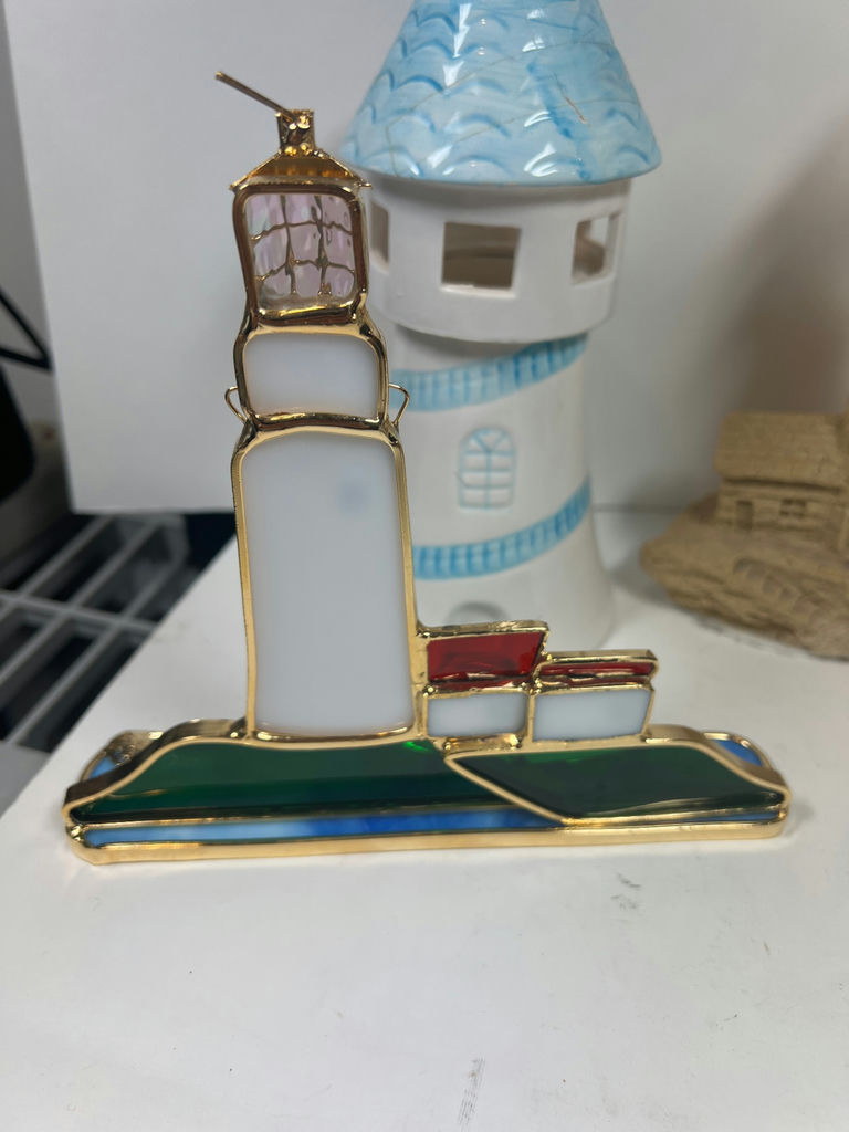 Set of miniature lighthouse figurines - image 5 of 8