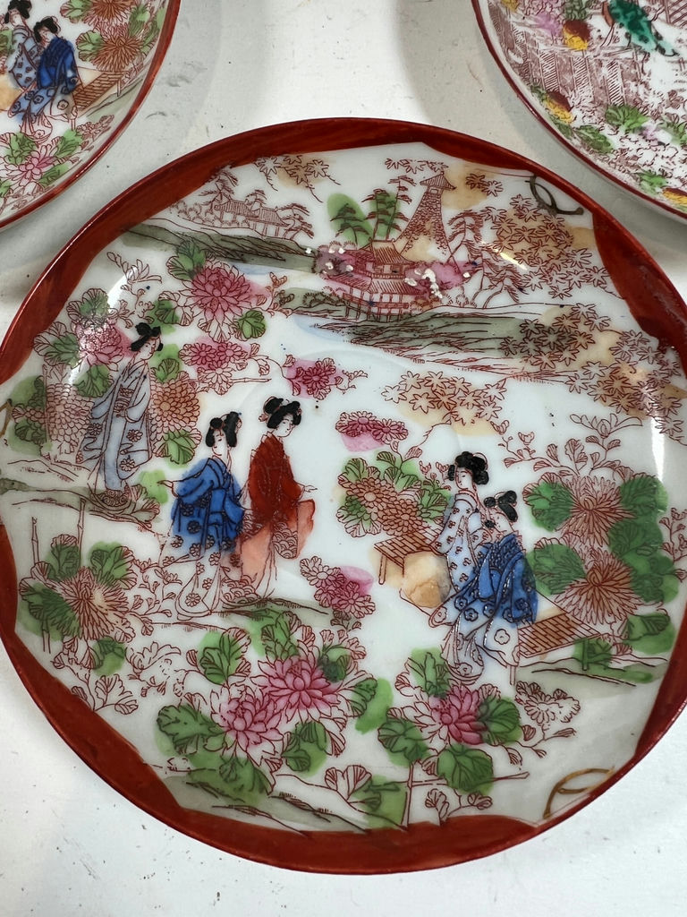 Set of Japanese decorative porcelain plates and bowl - image 3 of 7