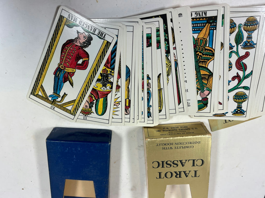Tarot Classic deck with instruction booklet and boxes - image 3 of 4