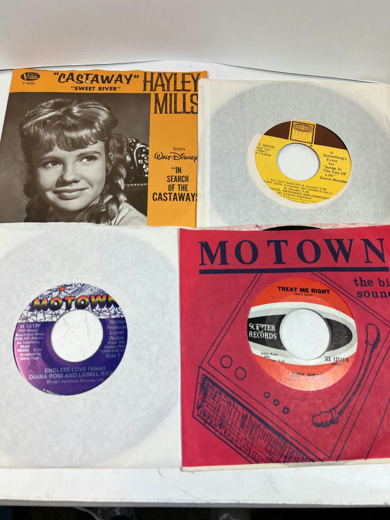 Collection of 60 vintage vinyl 45's records and a metal storage box - image 17 of 17