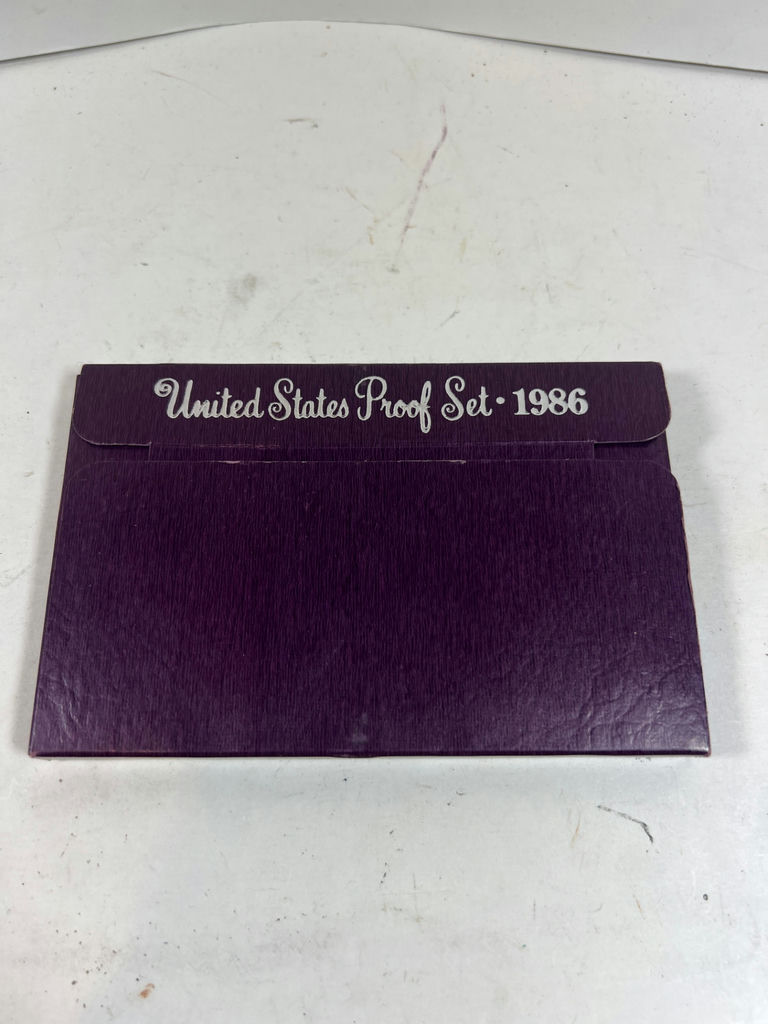 1986 United States Proof Coin Set in Purple Case - image 2 of 7