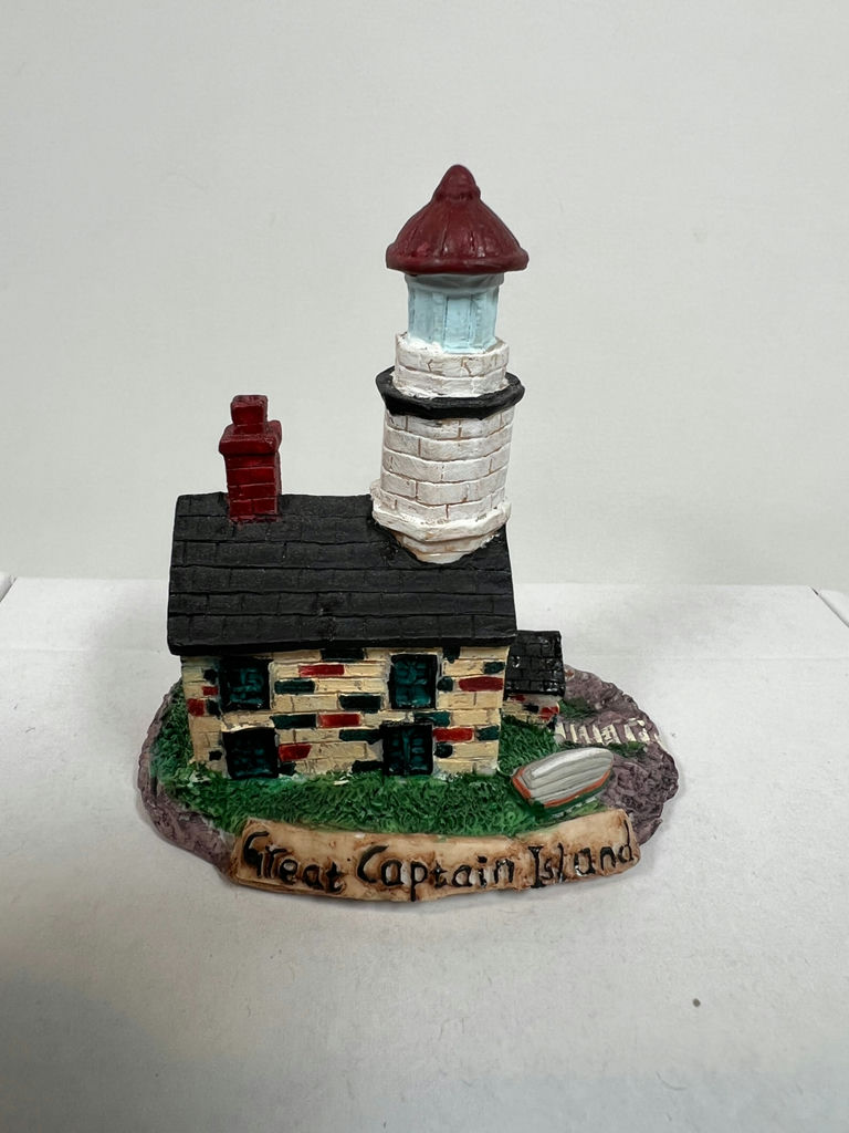 Set of miniature lighthouse figurines - image 5 of 13