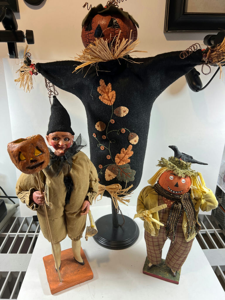 Halloween pumpkin-headed and scarecrow figurines - image 1 of 6