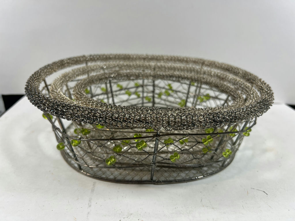 Set of three nesting oval metal wire baskets with beaded rims - image 1 of 3