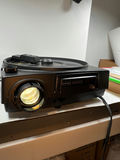 Kodak Carousel 750H Slide Projector with Case and Manuals - thumbnail 4 of 6
