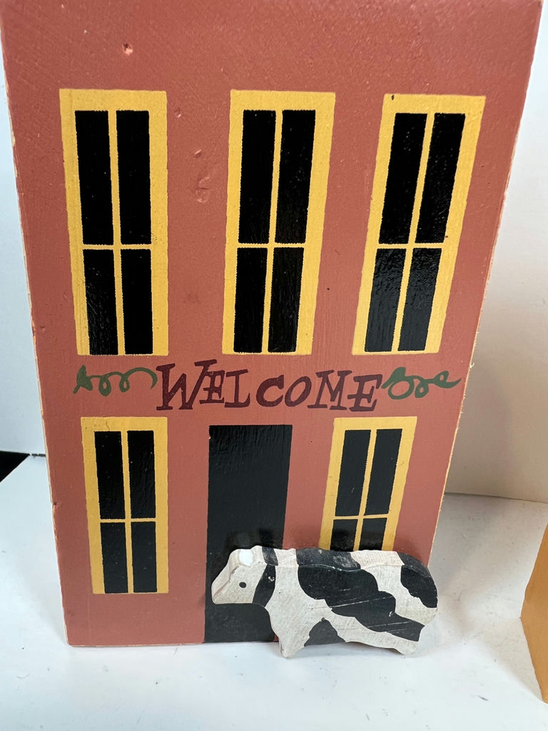 Three decorative wooden houses with animals and autumn greetings - image 2 of 6