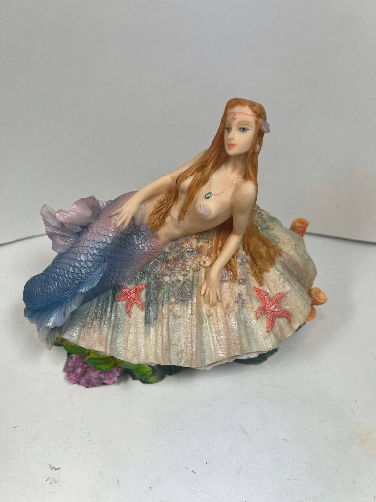 Mermaid-themed Royal Copenhagen porcelain set - image 6 of 8