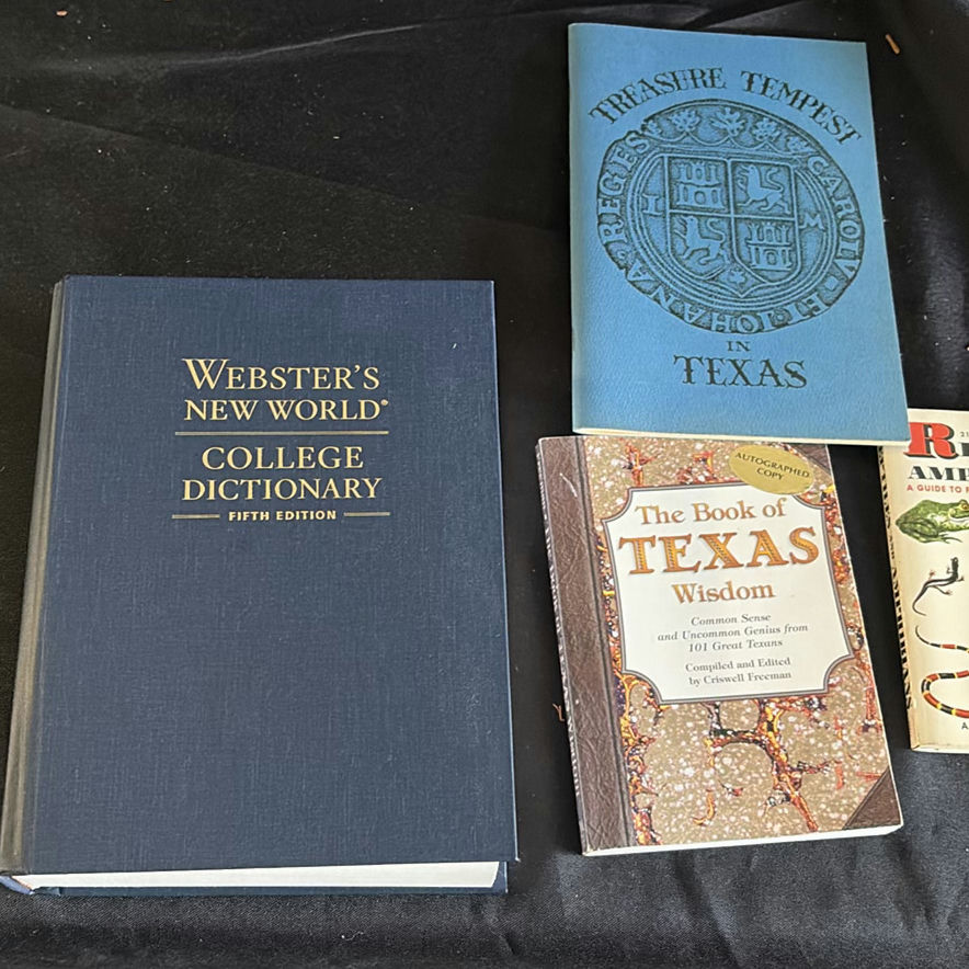 Vintage reference books and nature field guides - image 7 of 8