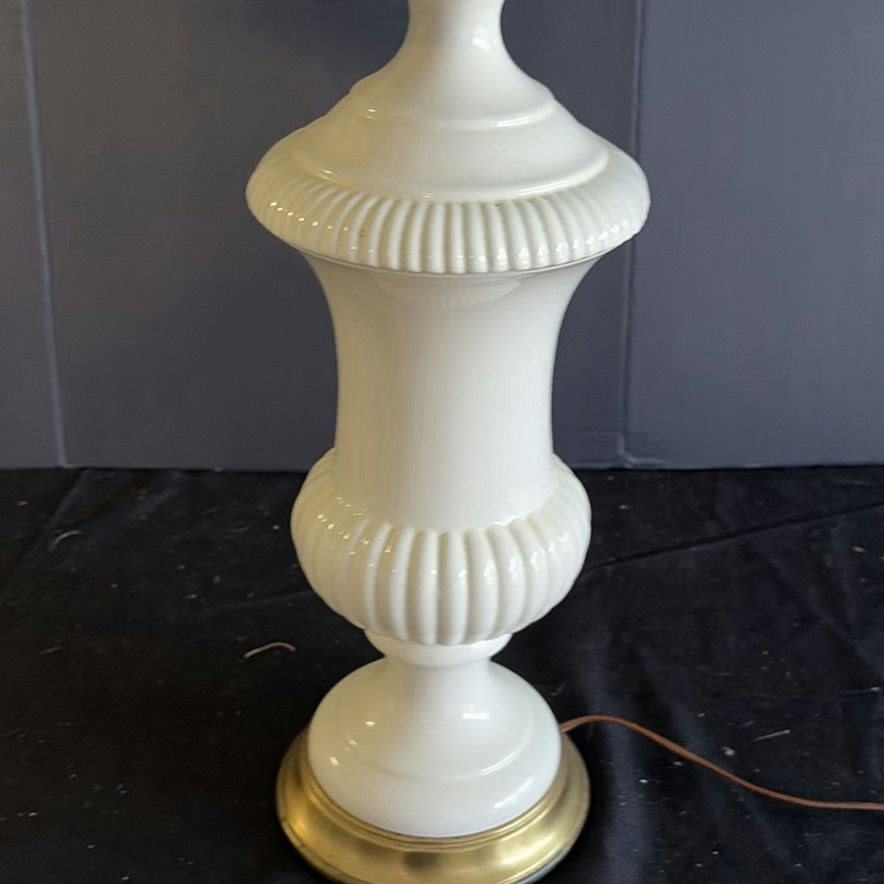 White ceramic table lamp with fabric shade - image 2 of 4