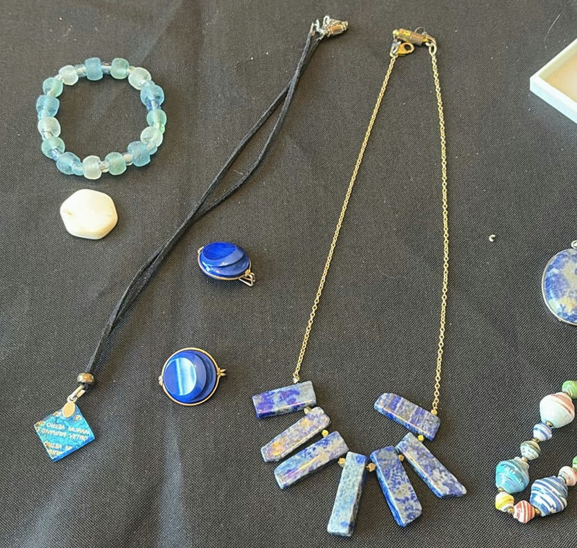 Assorted blue jewelry set (necklaces, bracelets, earrings, and pendants) - image 2 of 7