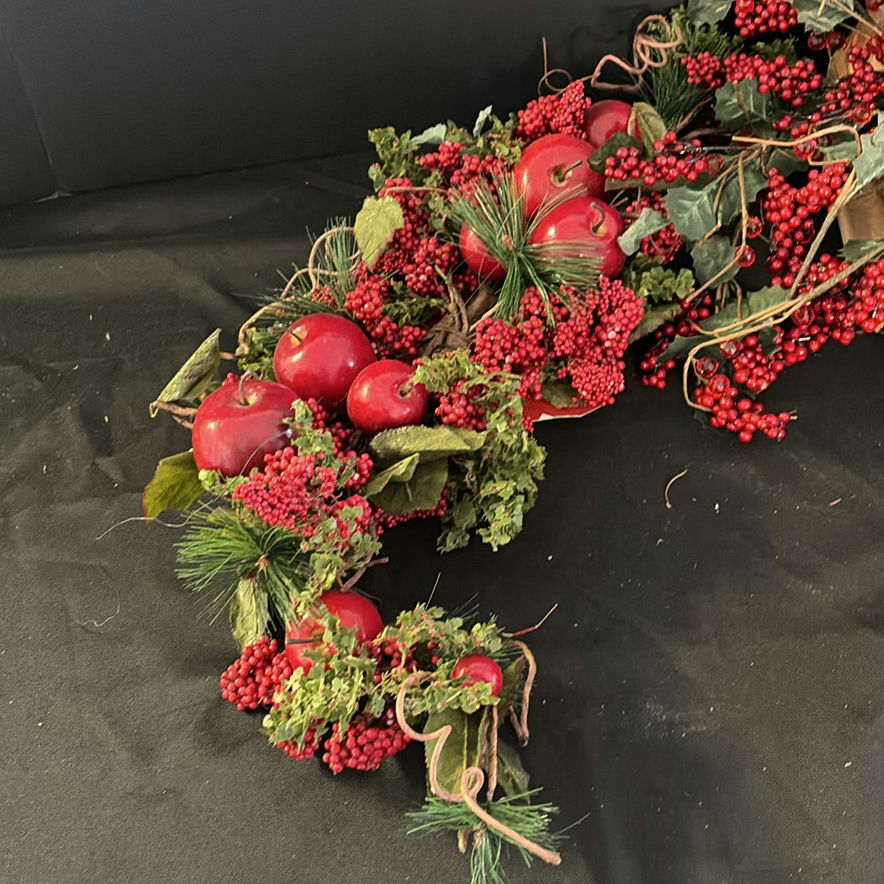 Seasonal holiday decor collection - image 3 of 10