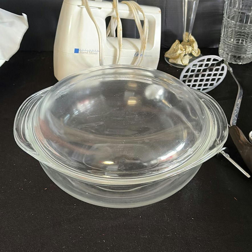 Assorted Kitchenware and Glassware - image 7 of 7