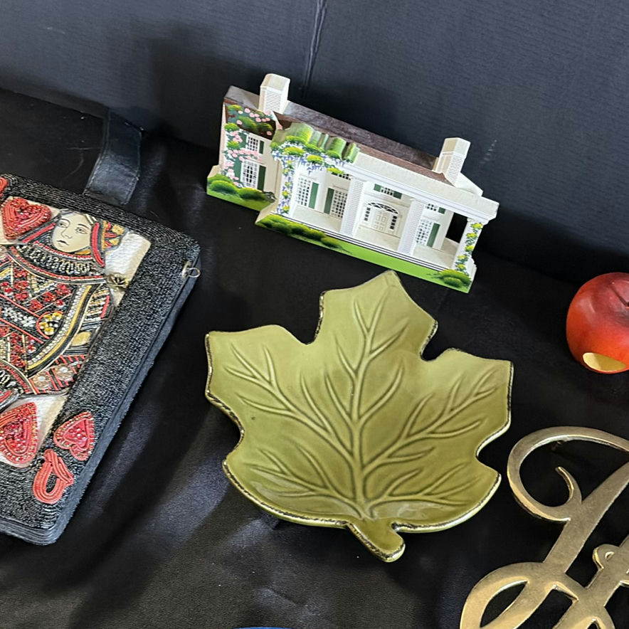 Fall decorative items and accessories - image 5 of 7