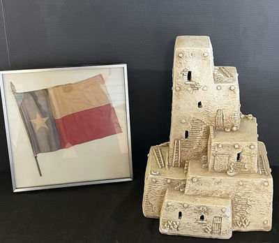 Framed Texas flag and decorative stone fortress sculpture - Image 1 of 3