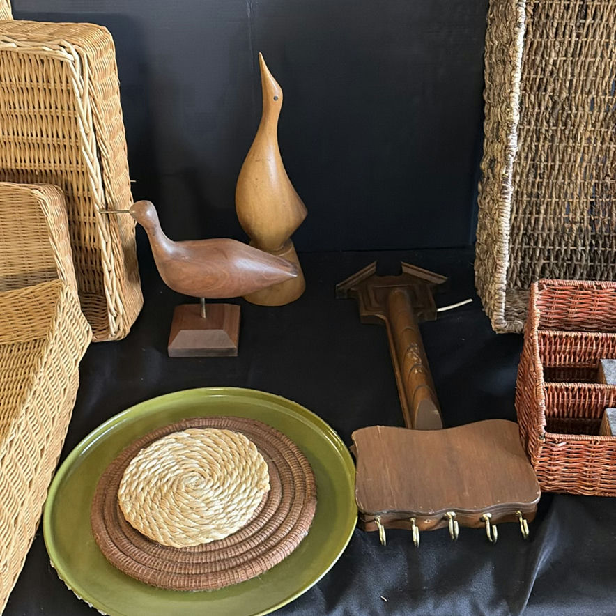 Assorted Woven Baskets and Wooden Decorative Items - image 3 of 8
