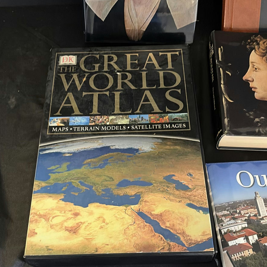Art and Travel Reference Book Collection - image 2 of 6