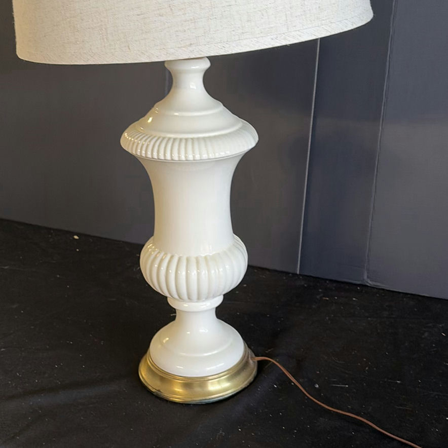 White ceramic table lamp with fabric shade - image 4 of 4