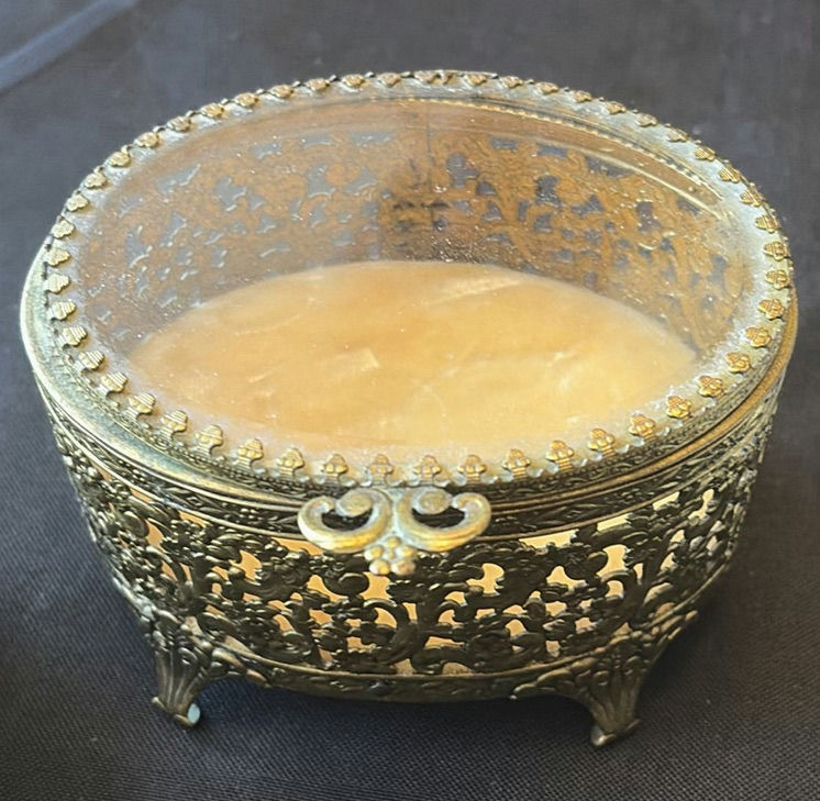 ornate jewelry boxes and shell-shaped Lenox dish - image 3 of 7