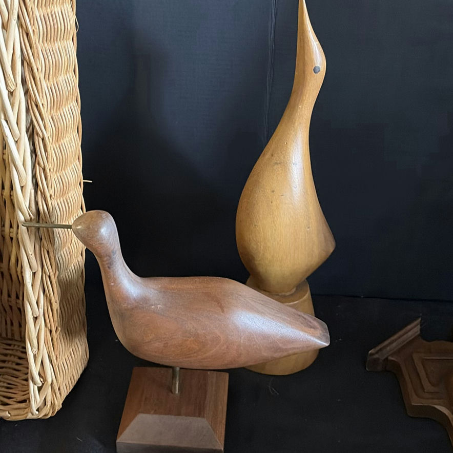 Assorted Woven Baskets and Wooden Decorative Items - image 4 of 8