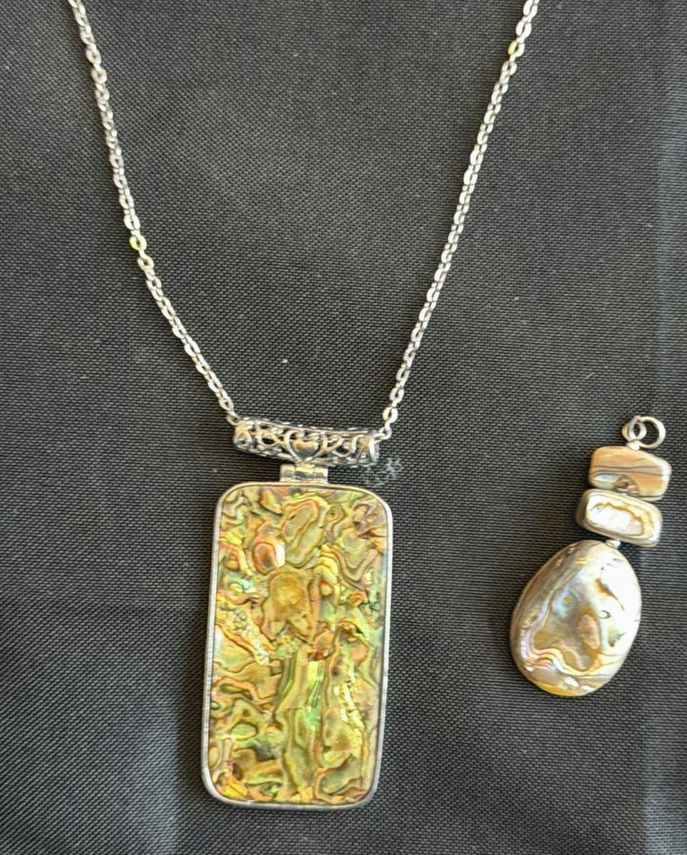 Assorted jewelry set with abalone shell and blue stones - image 7 of 8