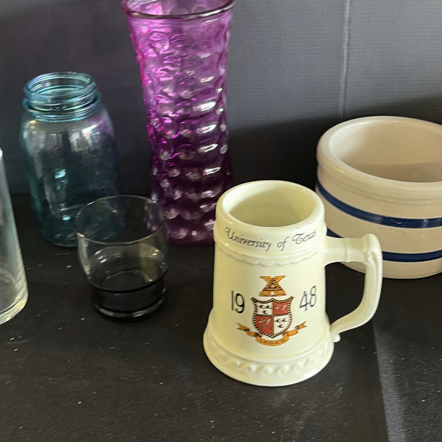 Assorted glassware, mugs and decorative pottery - image 5 of 9