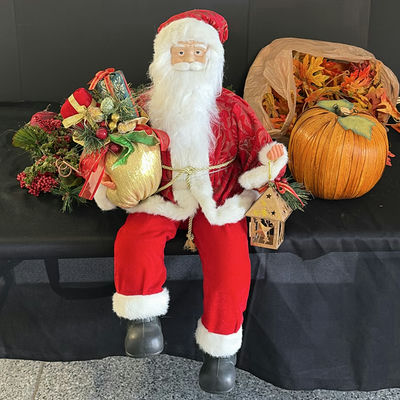 Seasonal holiday decor collection - Image 1 of 10