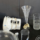 Assorted Kitchenware and Glassware - thumbnail 5 of 7