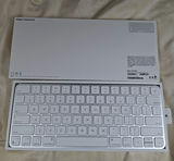 Apple Magic Keyboard with Original Box and Cable - thumbnail 2 of 4