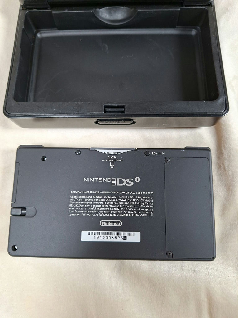Nintendo DS Handheld Console with Intec Carrying Case and Game Cartridge - image 4 of 4
