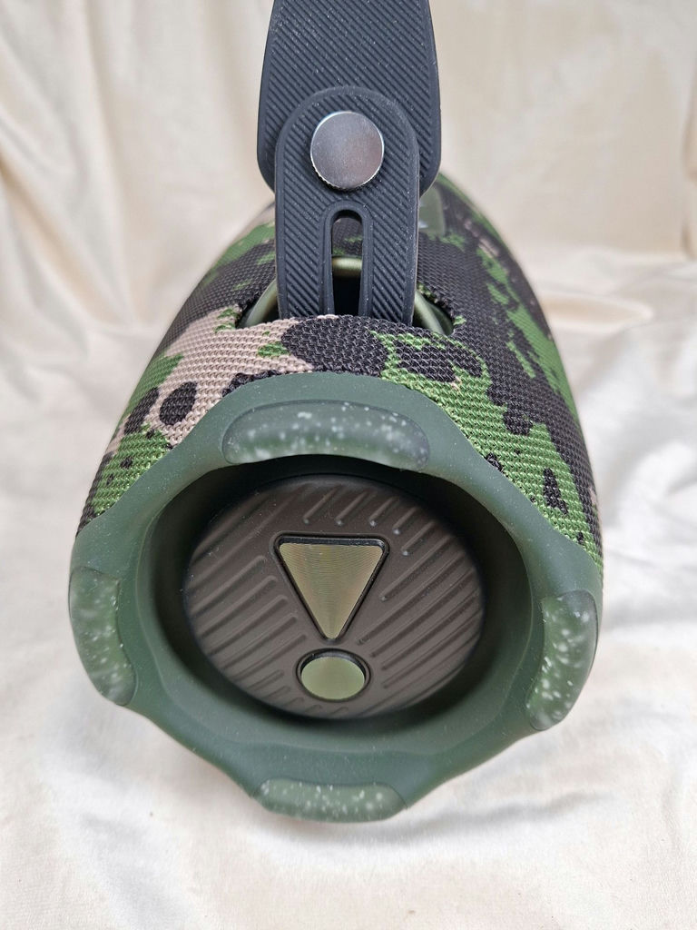 JBL Portable Bluetooth Speaker with Camouflage Finish, Xtreme 4 - image 5 of 6