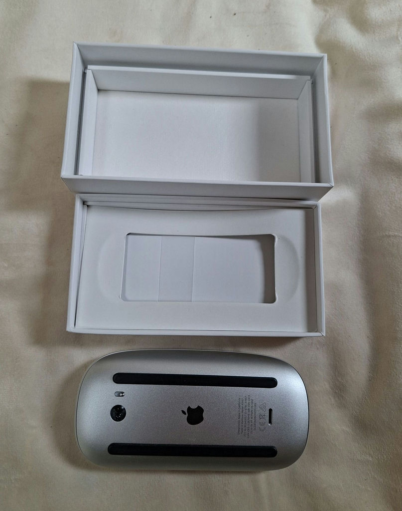 Apple Magic Mouse with Original Box - image 2 of 4